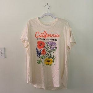 Old Navy California Floral Tee - Tall